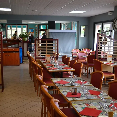 Le Relais De Risquetout Hotel 3*