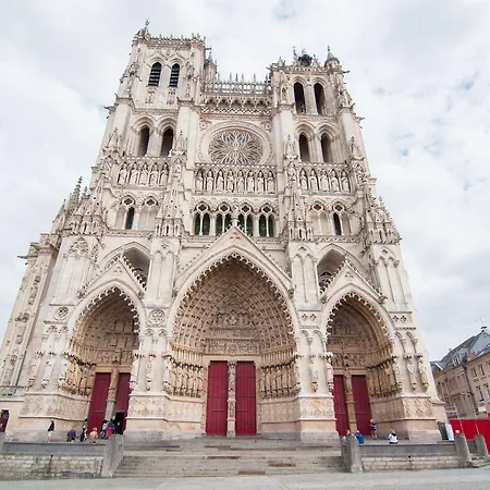 Le Relais De Risquetout Hotel 3*